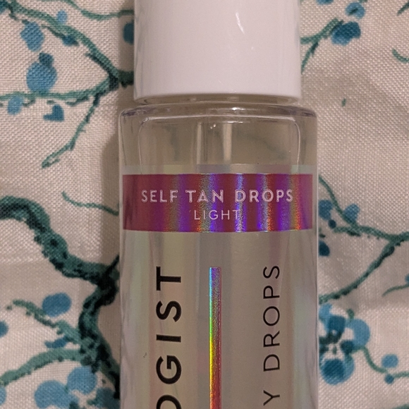 Face + Body Drops Tanologist - Light - Picture 2 of 6